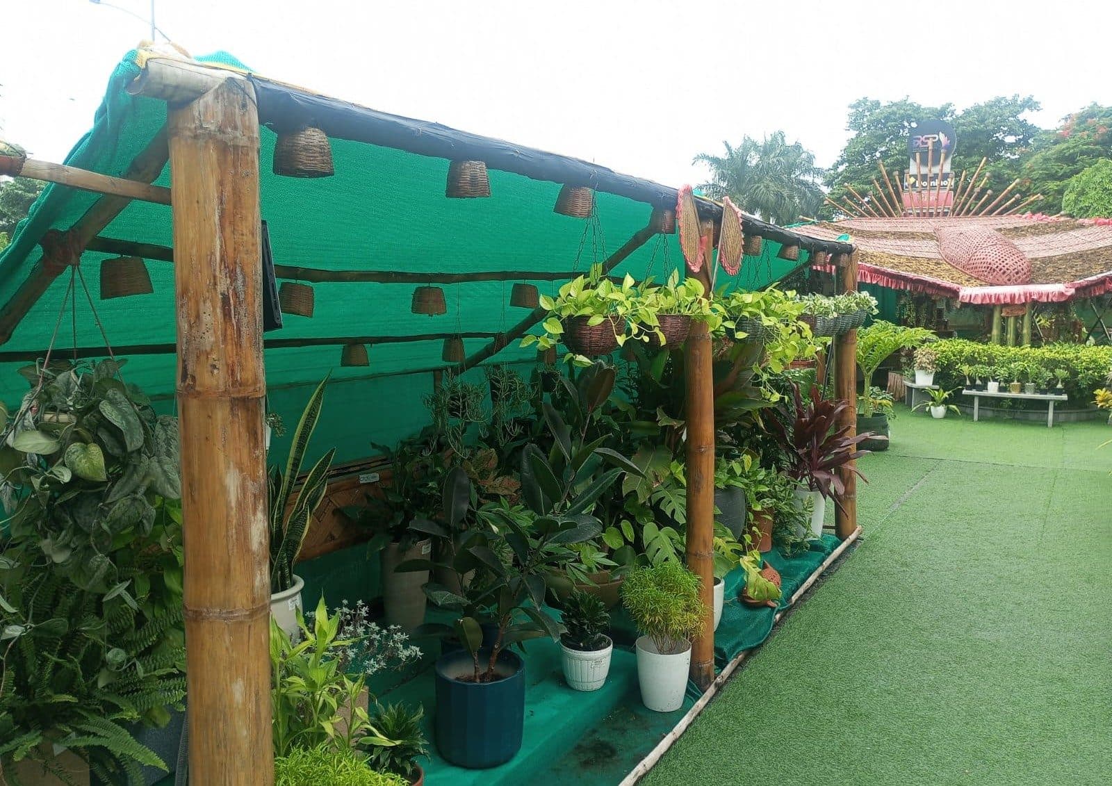Downtown Mall, Uniworld City